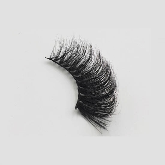 Boss Girl Lashes