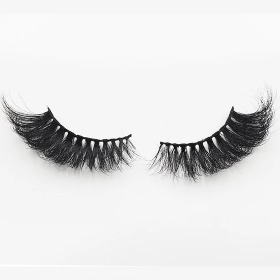 Boss Girl Lashes